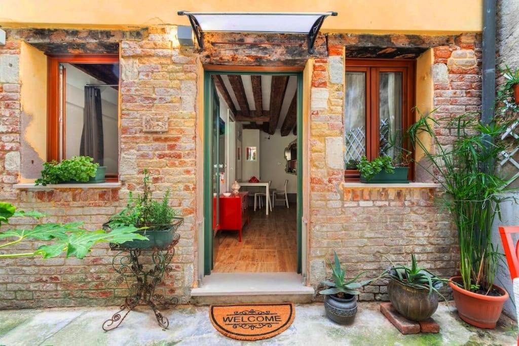 Ca 3 Leoni - Romantic House In The Heart Of Venedig Exteriör bild
