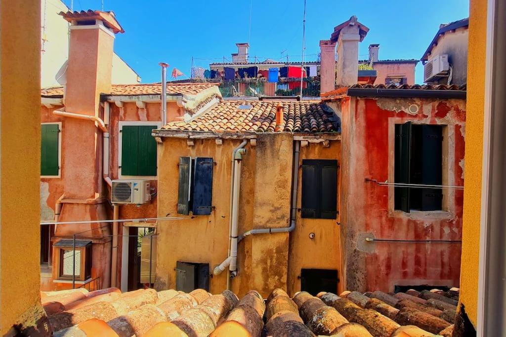 Ca 3 Leoni - Romantic House In The Heart Of Venedig Exteriör bild